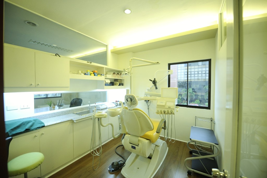 Lim Dental Center in Davao City, Philippines